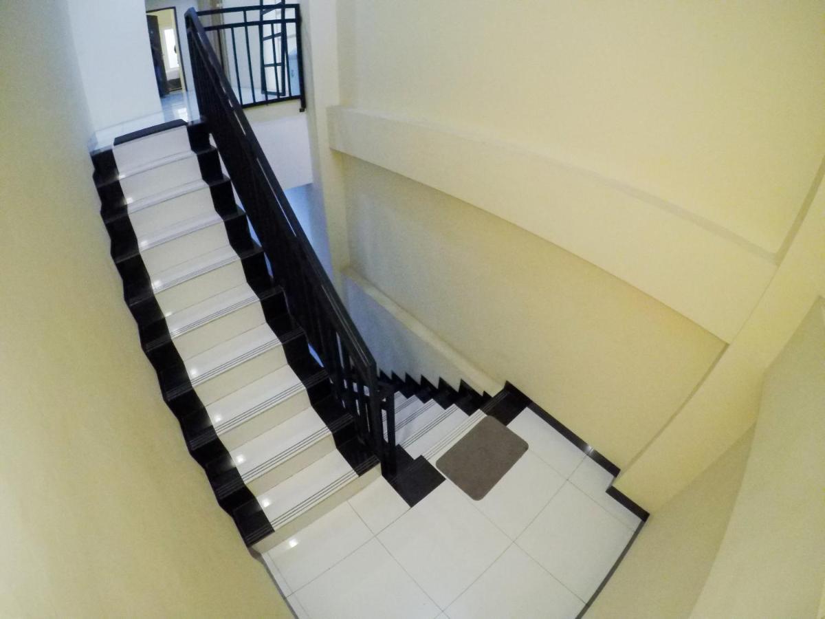 City Residence Kutai 32 Surabaya Bagian luar foto