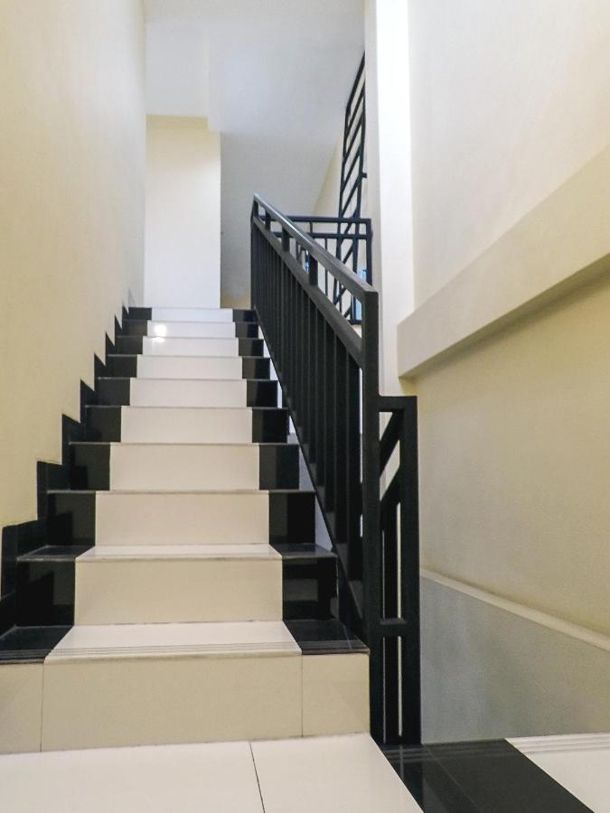 City Residence Kutai 32 Surabaya Bagian luar foto